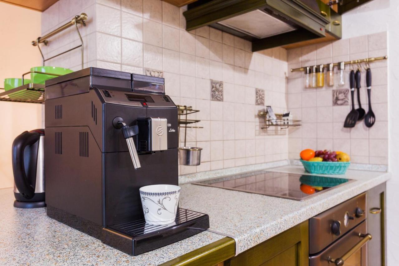 Navit Apartments With Breakfast, Near The Railway Station, The City Center, The Park Kiev Esterno foto