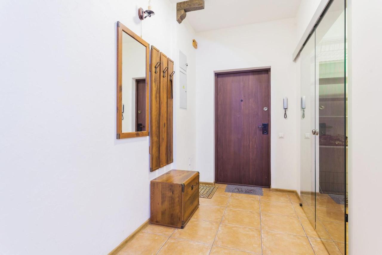 Navit Apartments With Breakfast, Near The Railway Station, The City Center, The Park Kiev Esterno foto