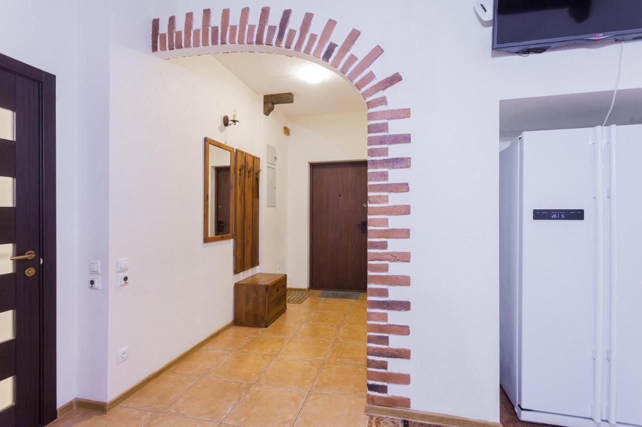Navit Apartments With Breakfast, Near The Railway Station, The City Center, The Park Kiev Esterno foto
